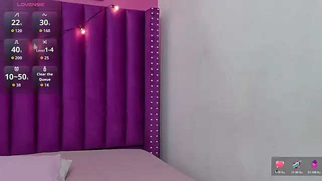 cutepetitee online show from October 2025 07:18:01 PM