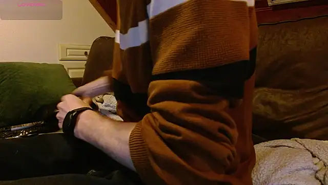 Snapshot of Vrenico-SC chatting on May 2026 06:27:02 PM Vrenico-SC online show from May 2026 06:27:02 PM
