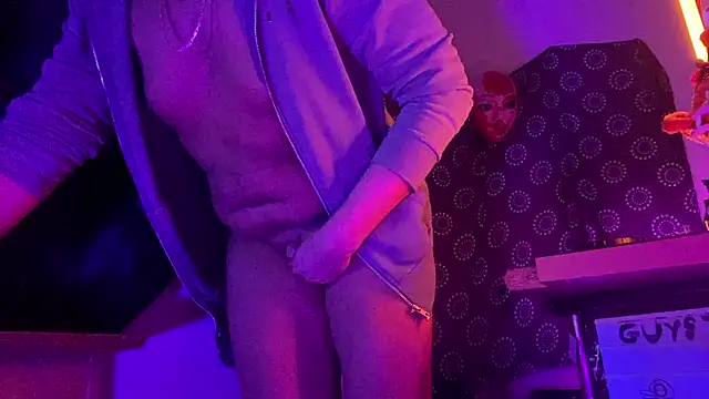 DjDiCKmannOnE online show from February 2026 02:53:01 AM