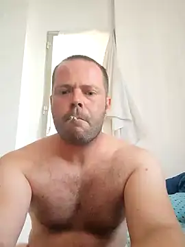 Parejabdsm90 online show from October 2025 02:18:02 PM