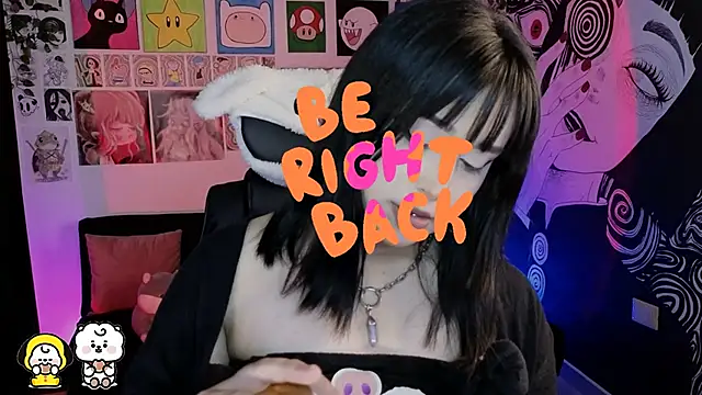 Yuhwan  online show from October 2025 10:54:02 PM