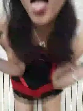 alicepavia22 online show from January 2026 08:21:01 PM