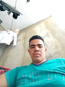 Snapshot of 2025-DANIEL chatting on March 2026 08:03:02 PM 2025-DANIEL online show from March 2026 08:03:02 PM