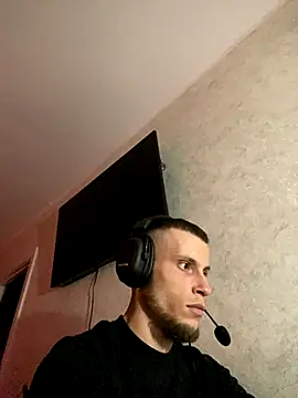 Snapshot of PUER4IK chatting on September 2025 07:36:01 PM PUER4IK online show from September 2025 07:36:01 PM