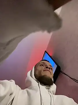 Snapshot of PUER4IK chatting on September 2025 07:27:02 PM PUER4IK online show from September 2025 07:27:02 PM