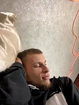 Snapshot of PUER4IK chatting on October 2025 03:22:02 PM PUER4IK online show from October 2025 03:22:02 PM