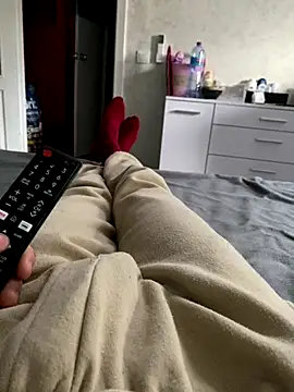 Snapshot of PUER4IK chatting on October 2025 02:07:02 PM PUER4IK online show from October 2025 02:07:02 PM