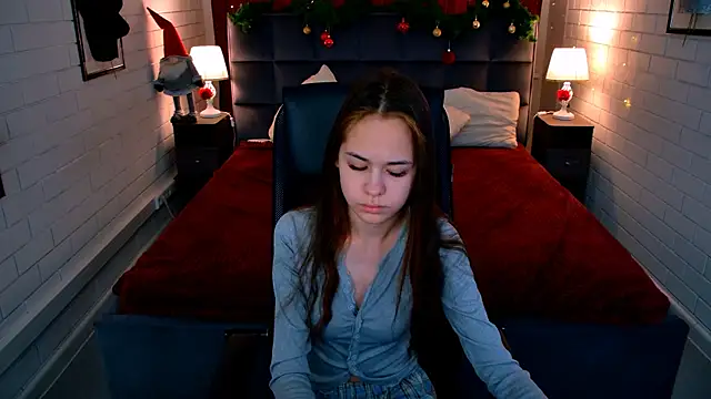 UliaNeer online show from January 2026 05:11:02 AM