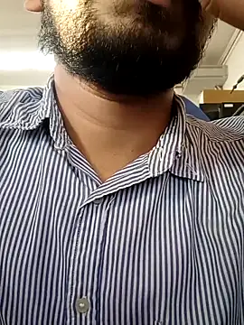 Snapshot of aarav_013 chatting on April 2026 12:10:01 PM aarav 013 online show from April 2026 12:10:01 PM