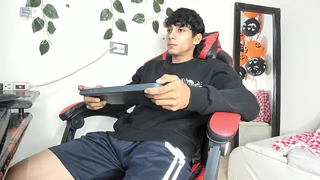 axel rousse2 online show from November 2025 10:32:01 PM