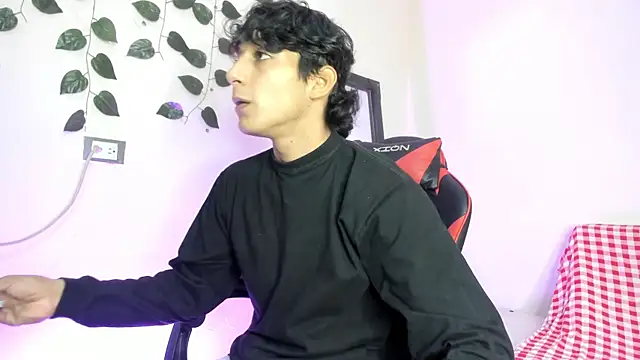 axel rousse2 online show from November 2025 11:50:01 PM