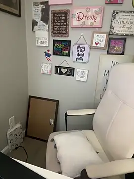 Snapshot of Juicystorm chatting on February 2026 03:48:02 PM Juicystorm online show from February 2026 03:48:02 PM