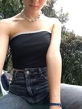 LuaBusch online show from April 2026 05:21:01 PM