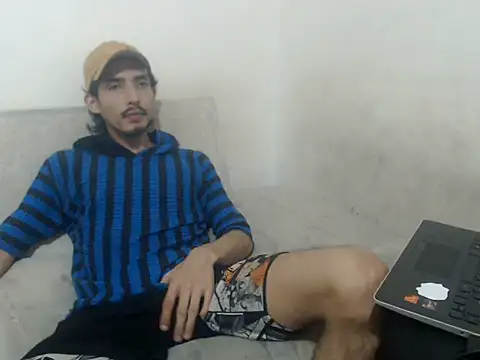 snackontime18 online show from July 2026 07:45:01 AM