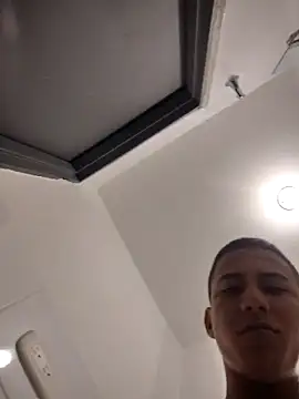 Snapshot of Davig4 chatting on October 2025 11:31:01 PM Davig4 online show from October 2025 11:31:01 PM