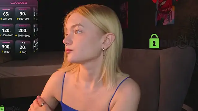 Carrie Foster online show from April 2026 03:50:01 PM