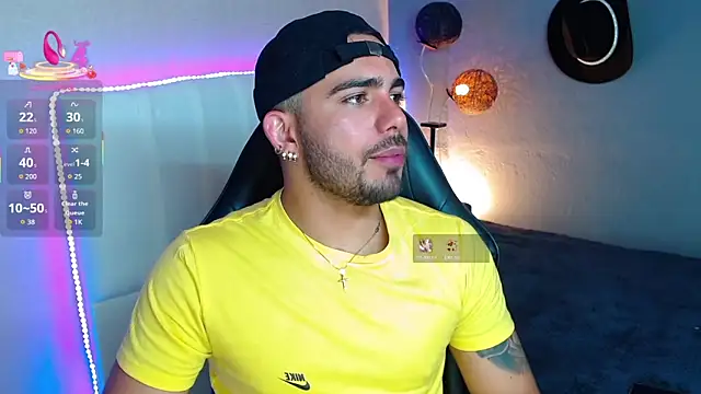 adamhairy online show from June 2026 08:31:02 PM