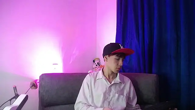 lucky stricke online show from March 2026 04:29:04 AM