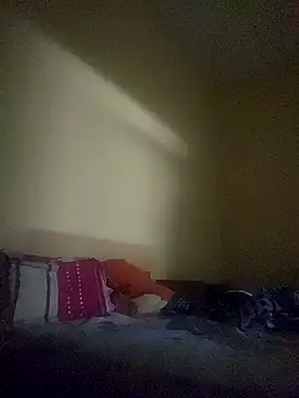 Nesch82 online show from March 2026 03:36:01 AM