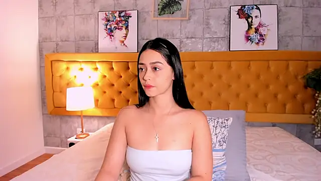 EmilyyRamirez online show from October 2025 02:13:02 PM