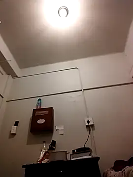 AcetousAbb online show from November 2025 11:26:01 PM