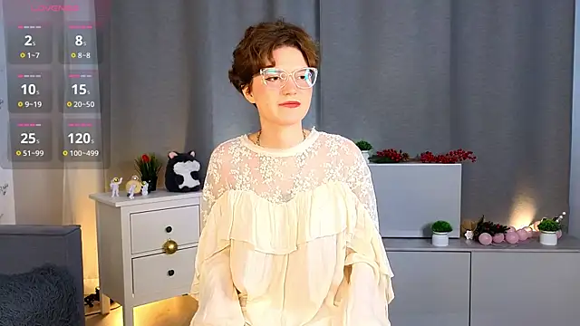 EdlinGathright online show from June 2026 04:30:02 AM