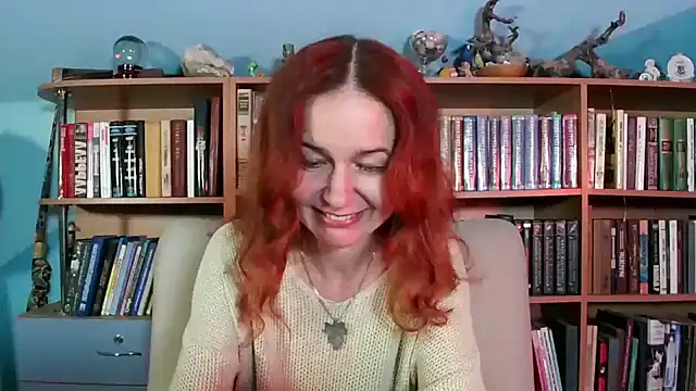 Foxilady357 online show from April 2026 01:30:01 PM