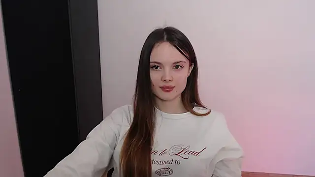 Ariella ari online show from October 2025 12:58:01 PM