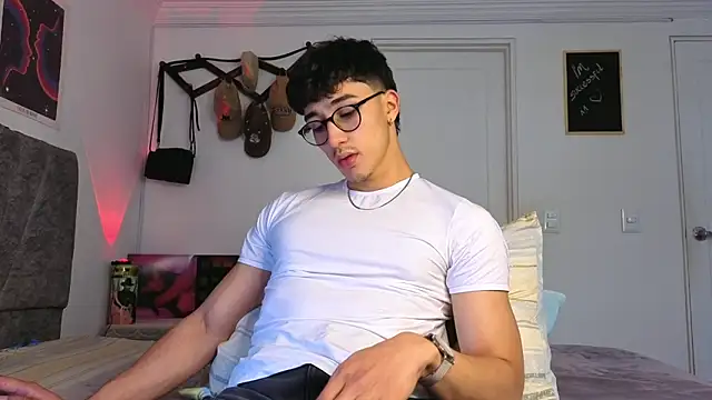 LatinReall online show from January 2026 09:19:01 PM