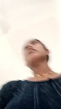 Guriya0076 online show from November 2025 06:45:01 AM