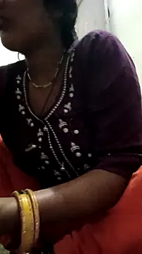 Snapshot of Guriya0076 chatting on May 2026 02:01:02 PM Guriya0076 online show from May 2026 02:01:02 PM