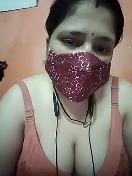 Kaja1919 online show from October 2025 10:11:01 PM