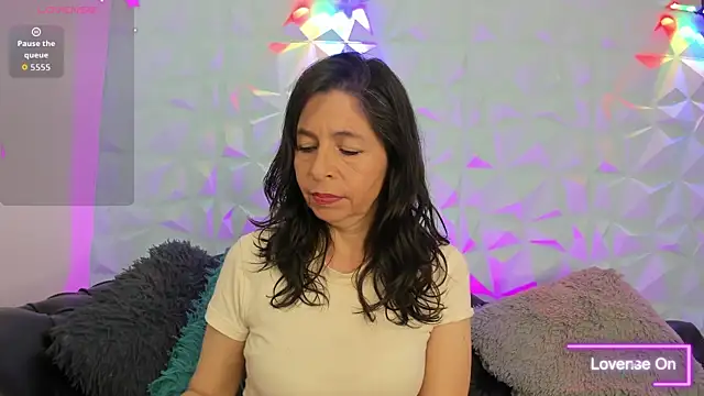 SabinaDeluxe cg online show from December 2025 04:46:02 PM