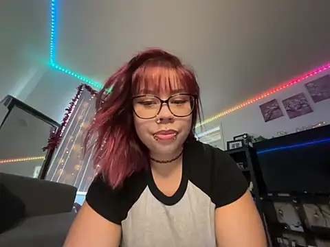 moan4mona online show from February 2026 10:46:02 PM