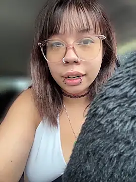 moan4mona online show from June 2026 03:01:02 PM