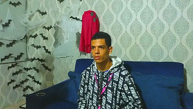 Hotcouple 222 online show from October 2025 07:20:02 AM