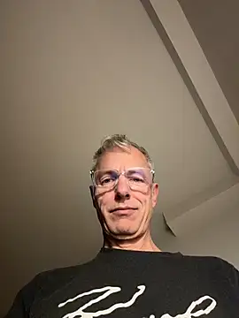 SexyLeon8 online show from November 2025 11:36:02 PM