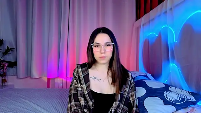 -CindyLou online show from February 2026 06:11:02 AM