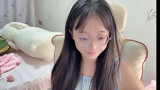 puppy-999 online show from October 2025 02:12:02 PM