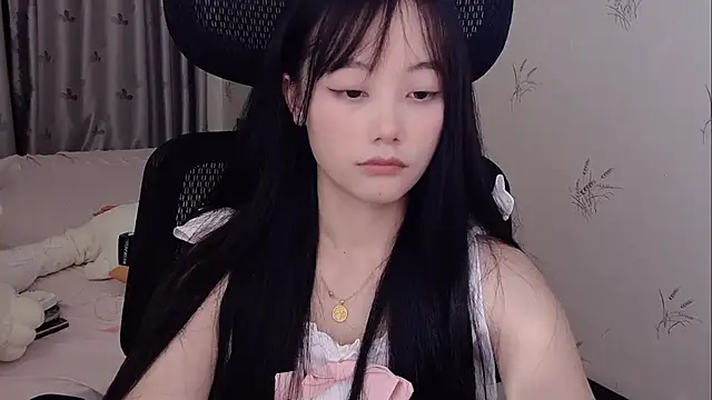 Snapshot of puppy-999 chatting on June 2026 02:33:01 PM puppy-999 online show from June 2026 02:33:01 PM