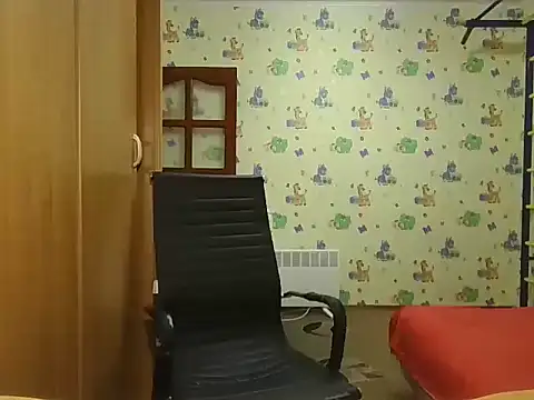 chiraq1945 online show from October 2025 05:48:02 PM