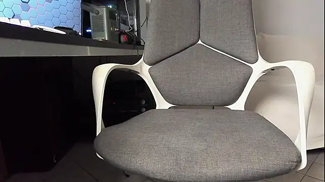 DiositoHerus online show from April 2026 01:36:02 PM