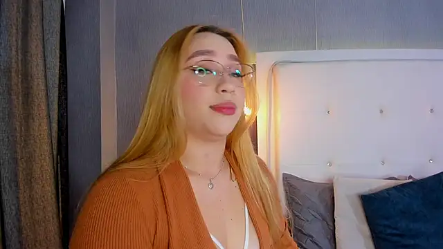 ximenanoah online show from September 2025 01:34:01 PM