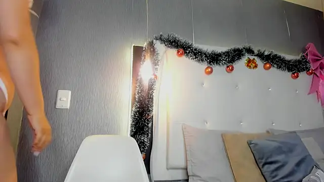 ximenanoah online show from December 2025 01:50:02 PM