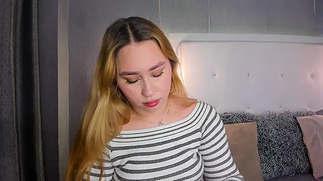 ximenanoah online show from February 2026 12:57:02 PM