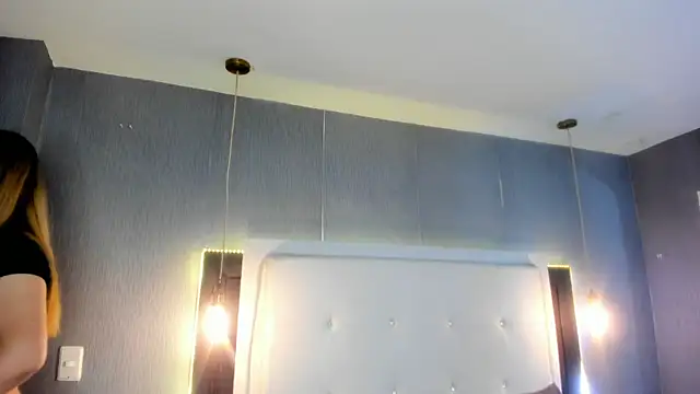 ximenanoah online show from April 2026 12:21:01 PM