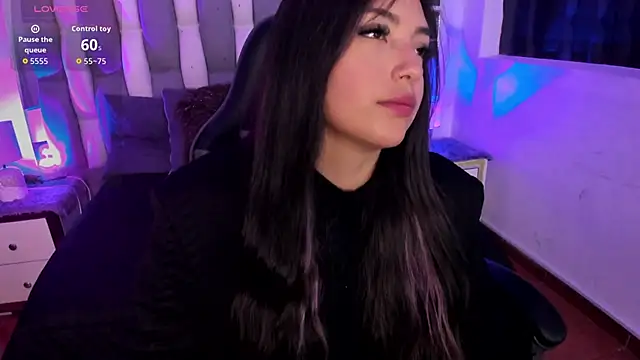 Adaara Rey online show from October 2025 07:27:02 PM