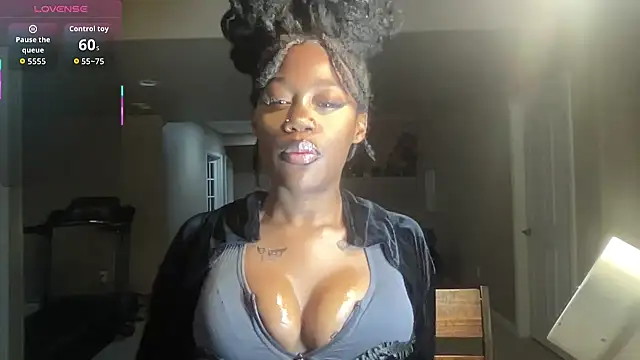 maskedgirl5005 online show from October 2025 06:15:02 PM