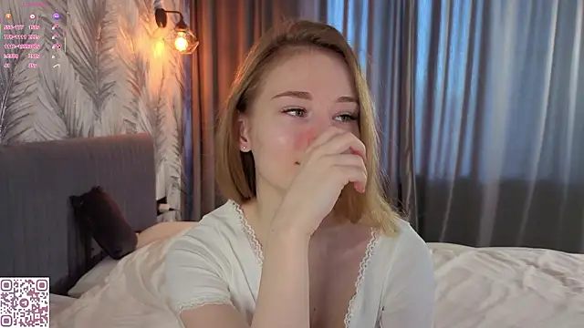 ElvinaRose online show from March 2026 04:40:01 AM