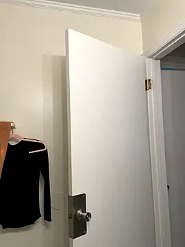 Moxhavix online show from November 2025 07:13:02 PM